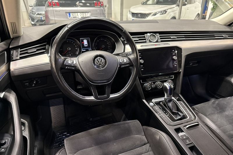 Volkswagen Passat bild 9