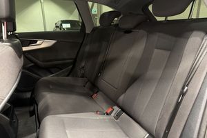 Audi A4 bild 21