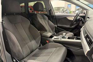 Audi A4 bild 18