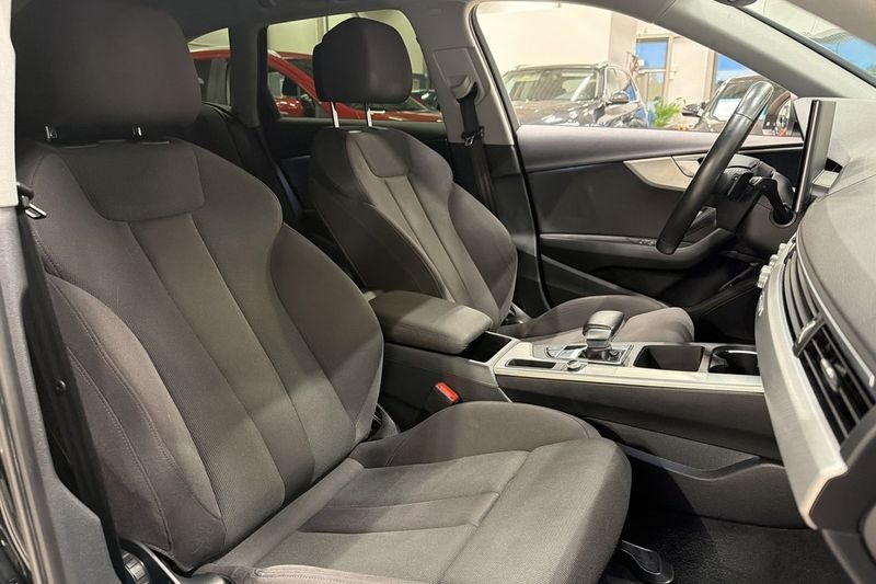 Audi A4 bild 18