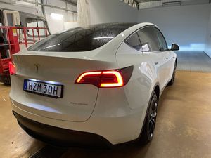 Tesla Model Y bild 3
