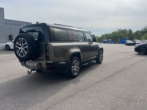 Land Rover Defender bild 2