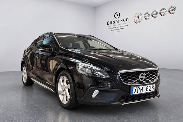 Volvo V40 Cross Country D2 Powershift | Momentum | Värmare | 115hk - 2014