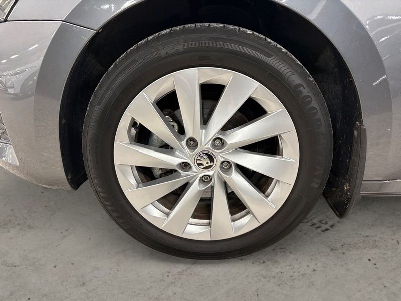 Skoda Octavia bild 4