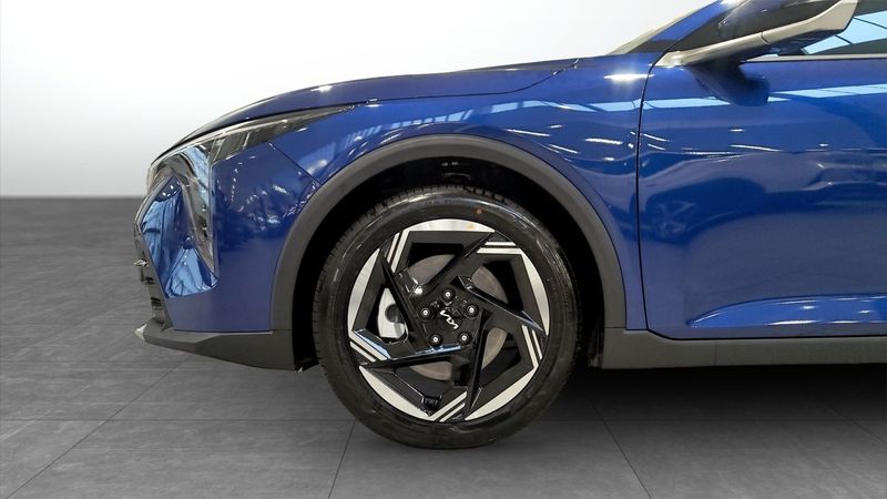 Kia K4 bild 9