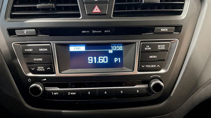 Hyundai i20 bild 18