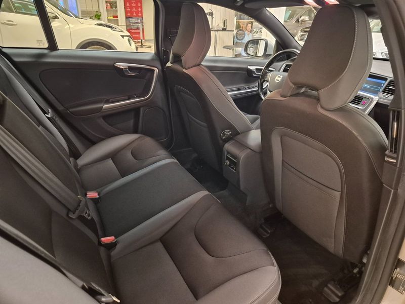Volvo V60 bild 13