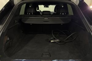 Mercedes EQE350 SUV bild 27