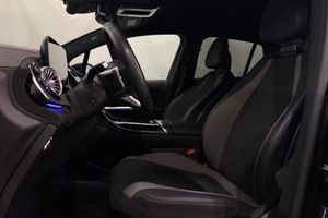 Mercedes EQE350 SUV bild 8
