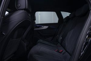 Audi A4 bild 13