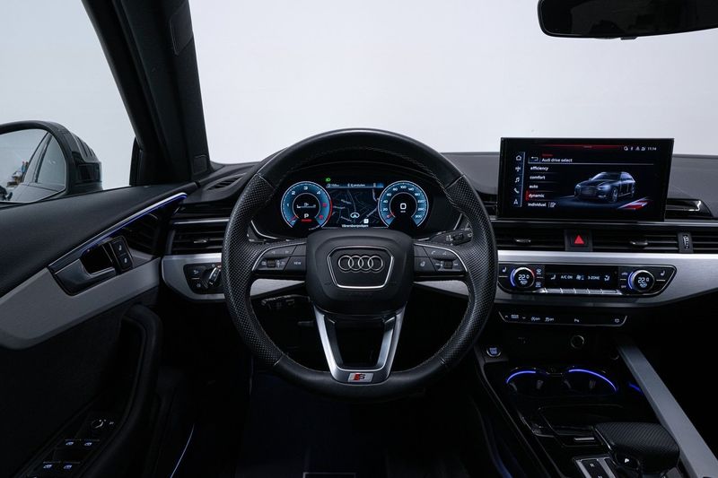 Audi A4 bild 17