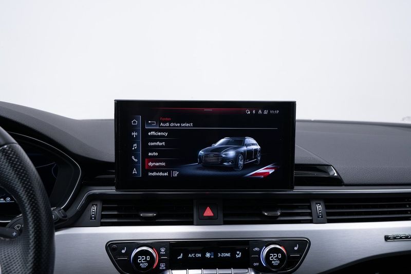 Audi A4 bild 24