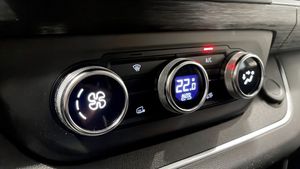 Renault Trafic bild 19