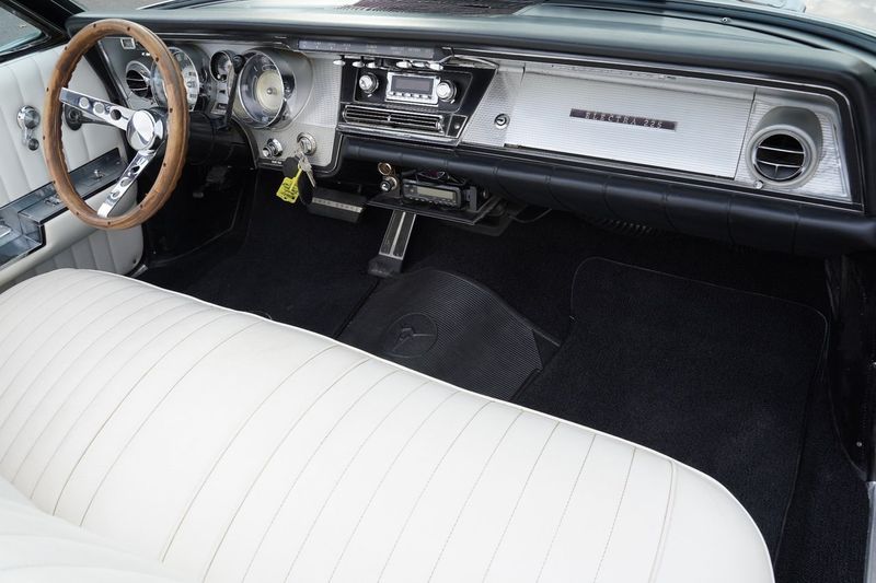 Buick Electra bild 24