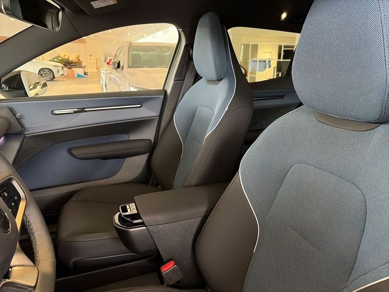 Volvo EX30 bild 10