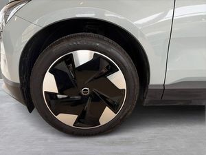 Volvo EX30 bild 8