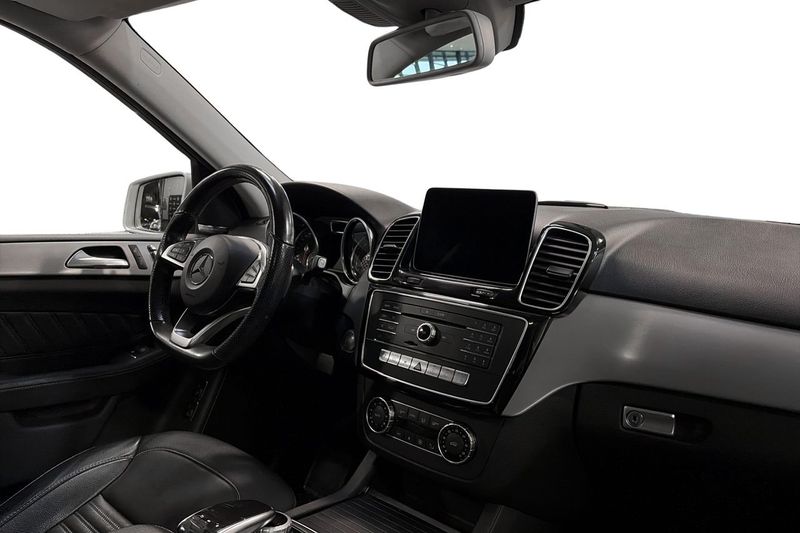 Mercedes GLE350 bild 9