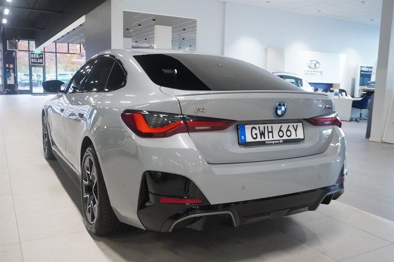 BMW i4 bild 4