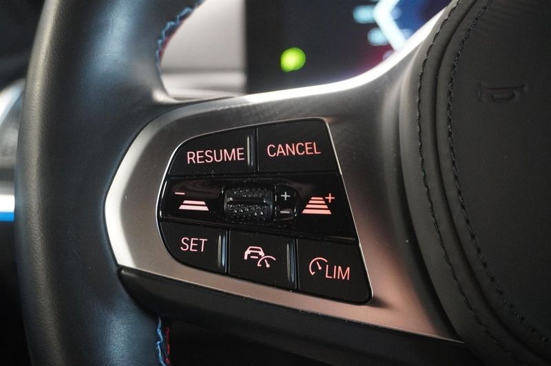 BMW i4 bild 26