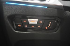 BMW i4 bild 24