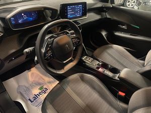 Peugeot 208 bild 11