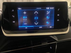 Peugeot 208 bild 14