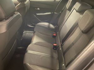 Peugeot 208 bild 8