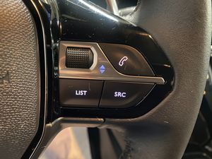 Peugeot 208 bild 21
