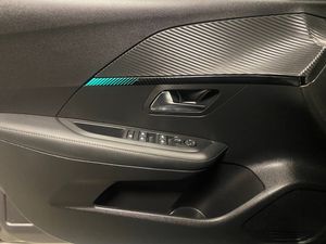 Peugeot 208 bild 23
