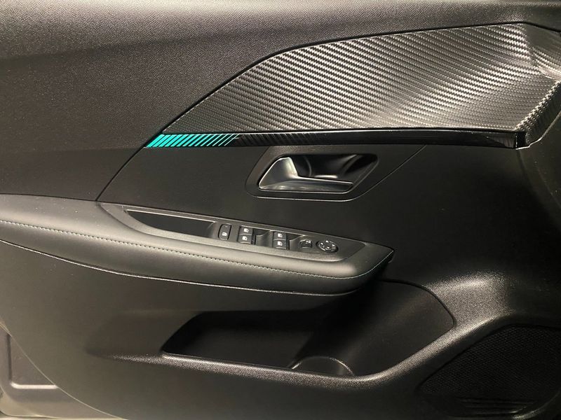 Peugeot 208 bild 23