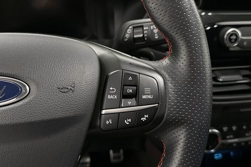 Ford Kuga bild 20