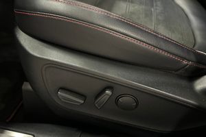 Ford Kuga bild 17