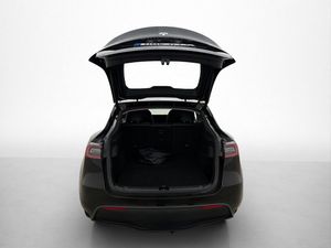 Tesla Model Y bild 12