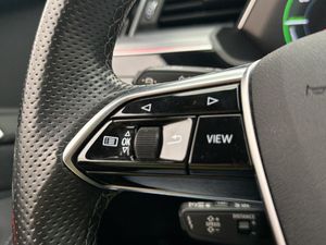 Audi e-tron S bild 26
