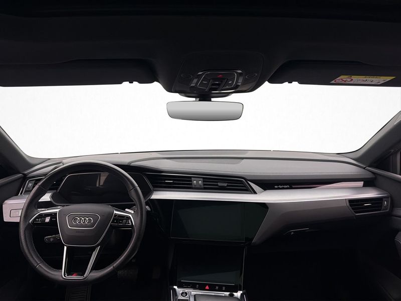 Audi e-tron S bild 20