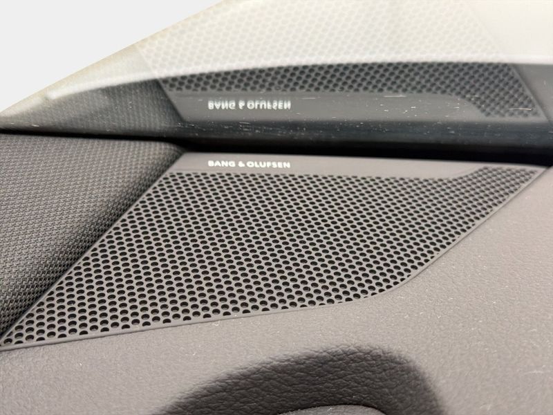 Audi e-tron S bild 24