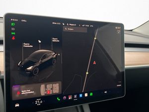 Tesla Model Y bild 29