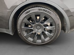 Tesla Model Y bild 34