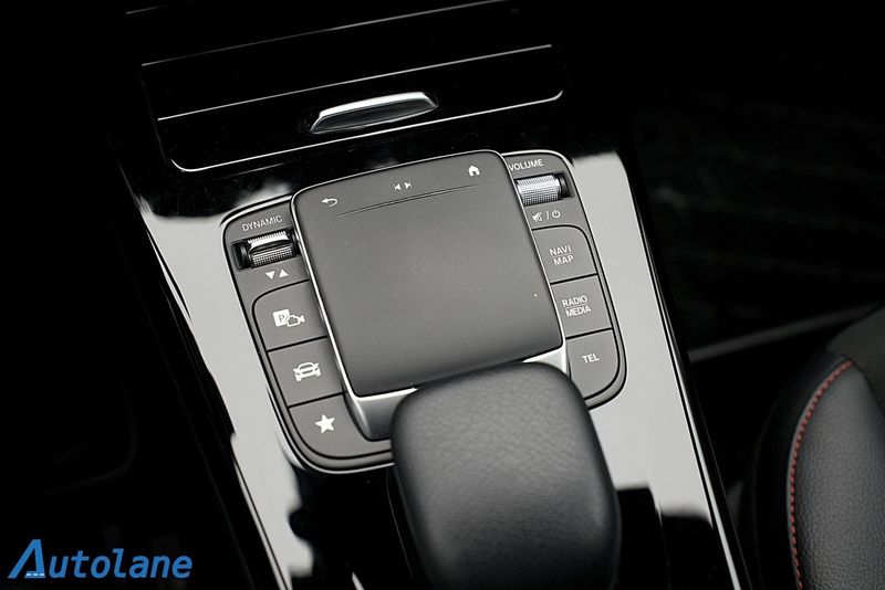 Mercedes CLA200 bild 25