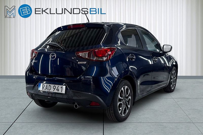 Mazda 2 bild 6