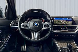 BMW 320 bild 14