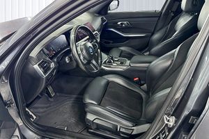 BMW 320 bild 16
