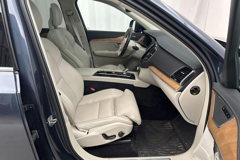 Volvo XC90 bild 7