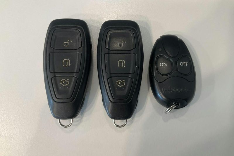 Ford Mondeo bild 17