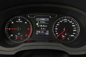 Audi Q3 bild 10