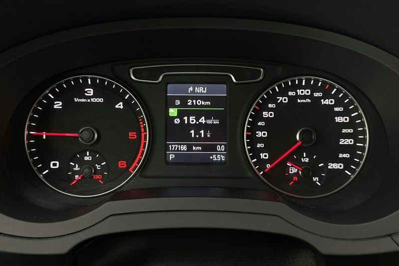 Audi Q3 bild 10