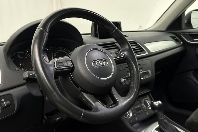 Audi Q3 bild 14