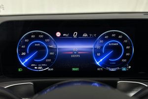 Mercedes EQB250+ bild 10