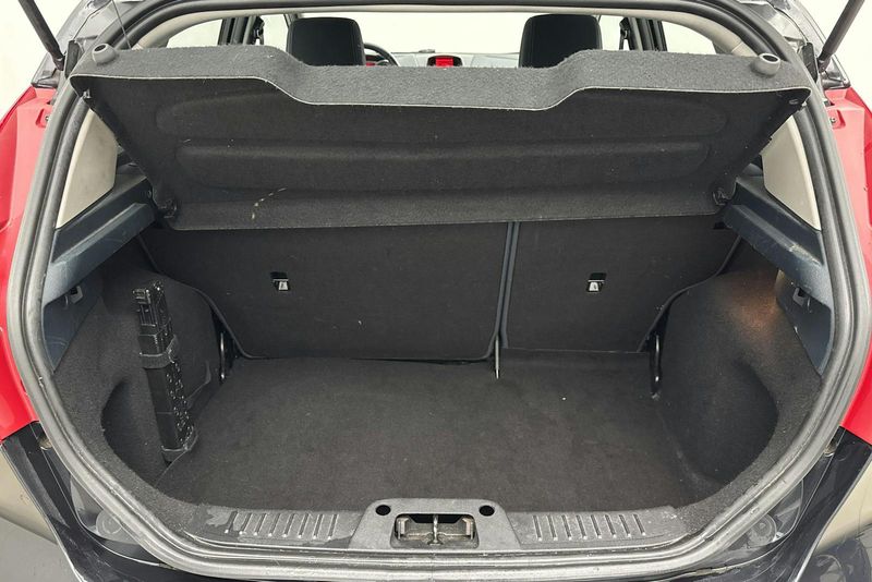 Ford Fiesta bild 9