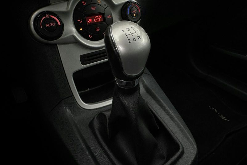 Ford Fiesta bild 12
